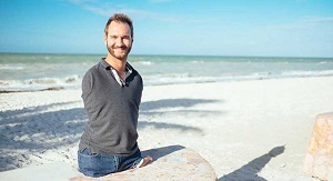 Nick Vujicic - From despair to the inspiration of the world.